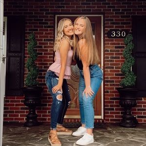 Meet your Posher, Anna